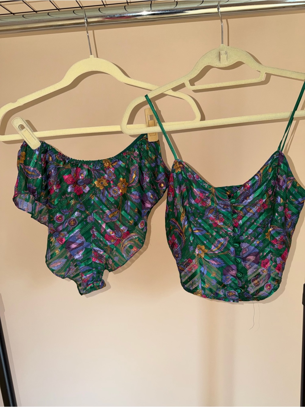 Victoria’s Secret Vintage Gold Label Lace Cami & Shorts Set